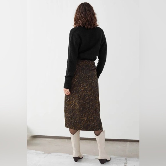 & Other Stories Graphic Animal Print Draped Midi Skirt in Black - Picture 3 of 9